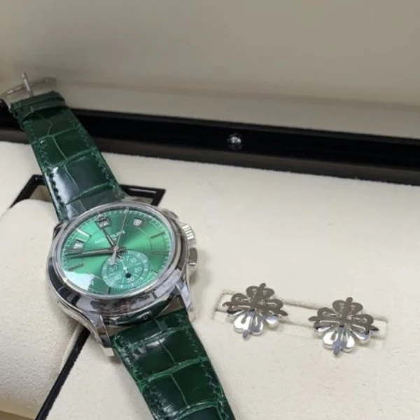 Patek Philippe 5905P-014 Annual Calend