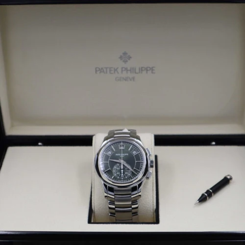 Patek Philippe Annual Calendar 5905/1A - Image 3