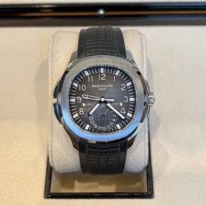 Patek Philippe Aquanaut 5164A Travel