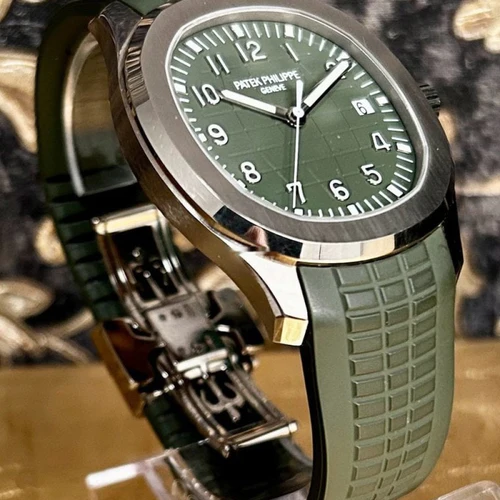 Patek Philippe Aquanaut 5168G-01