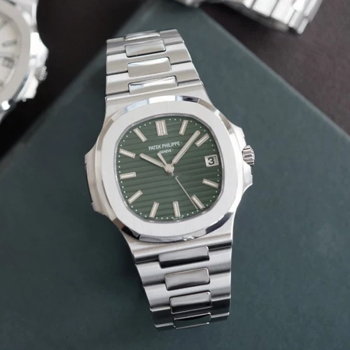Patek Philippe 5711/1A-014 Nautilus - Image 3