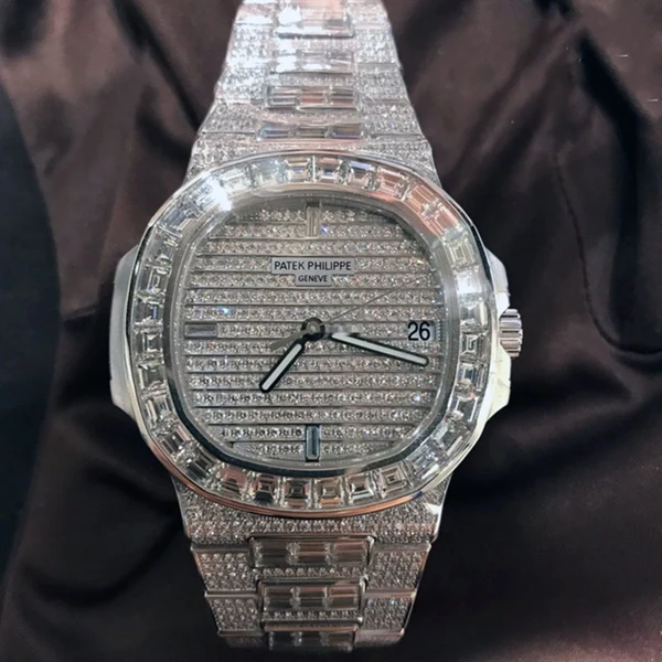 Patek Philippe Nautilus 5719/10G White