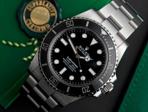 Rolex Submariner 124060