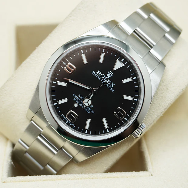 Rolex Explorer 39 Oystersteel Black Dial Ref. 214270